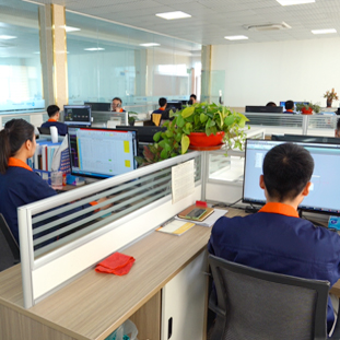 易游yy平台：又有尾单！国内最大邮轮跌至“1”字头出国一趟包吃包住